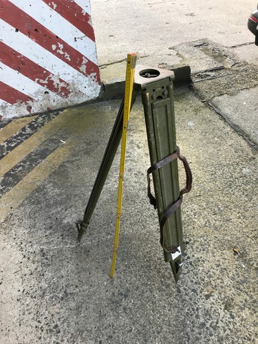 Vermessungsstativ