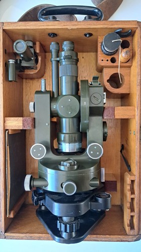 Carl zeiss jena theo 030 - carl,